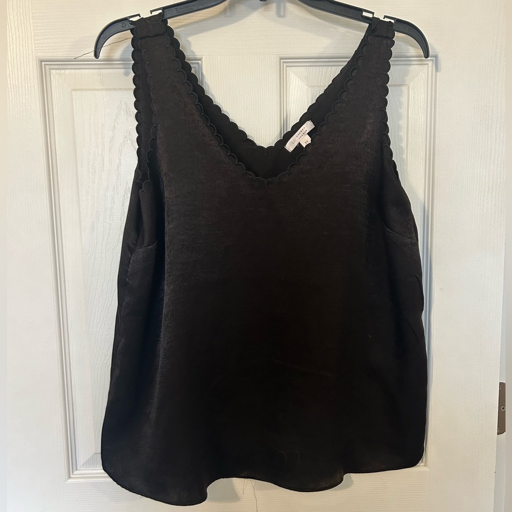 LC Lauren Conrad Black Scalloped Camisole